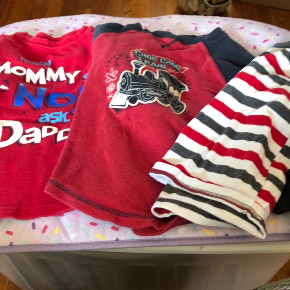 3T boy Red long sleeve T Lot of 3 SONOMA HEALTHTEX